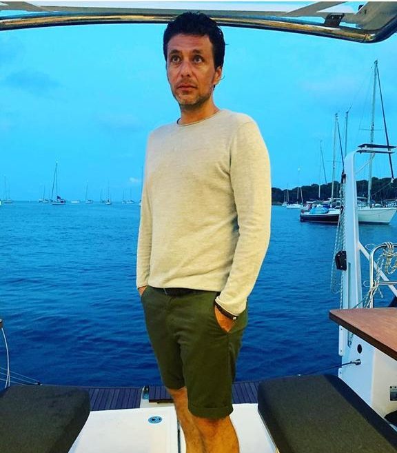 Il ds Piccolo non nasconde una certa tensione prima dell’incontro con il padre e manager di messi al largo della Costa Azzurra